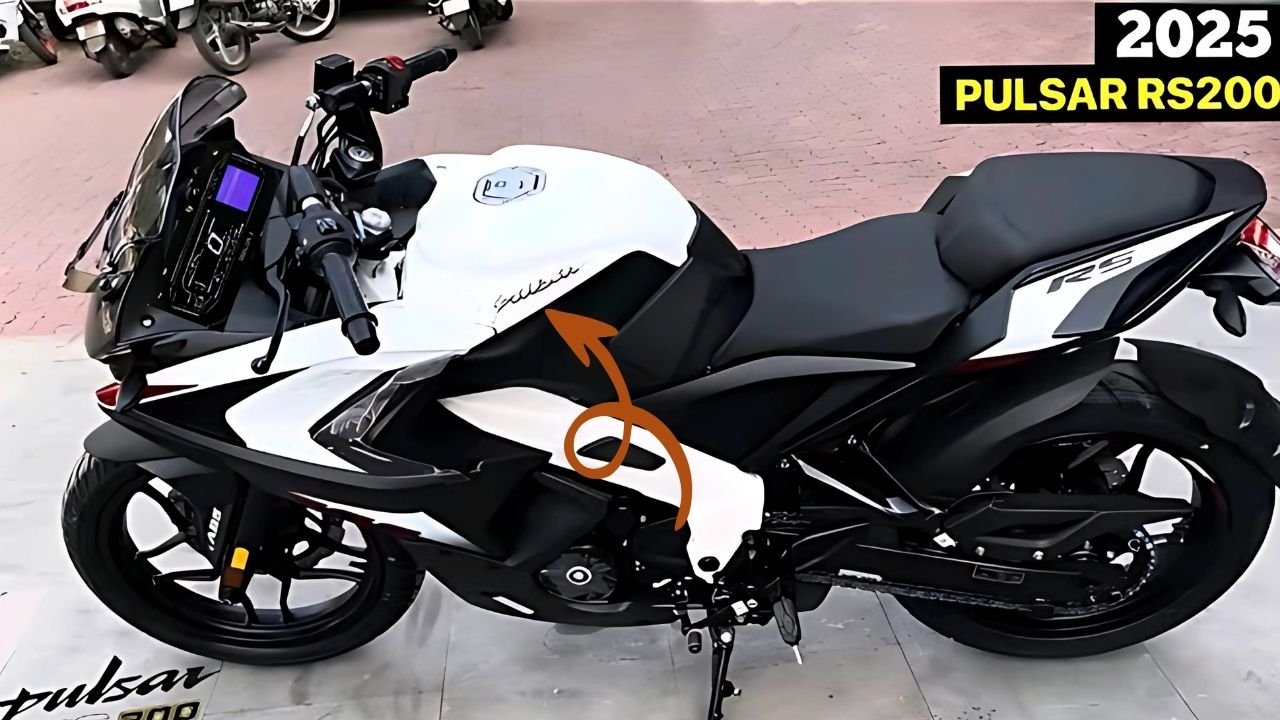 Bajaj Pulsar Rs200 bike 2025